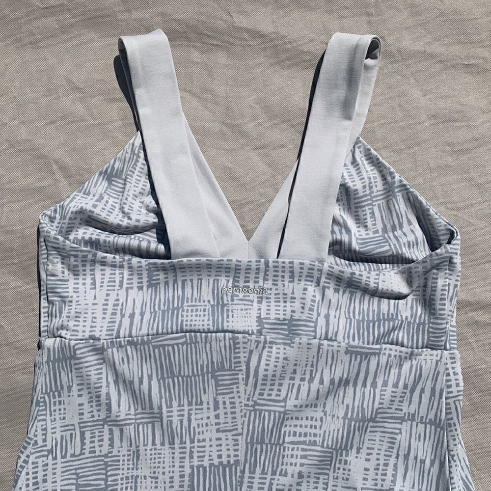 Patagonia Outdoor Sun Dress Stretch Cool Sport Mosaic Grey Black size XS - Picture 3 of 5